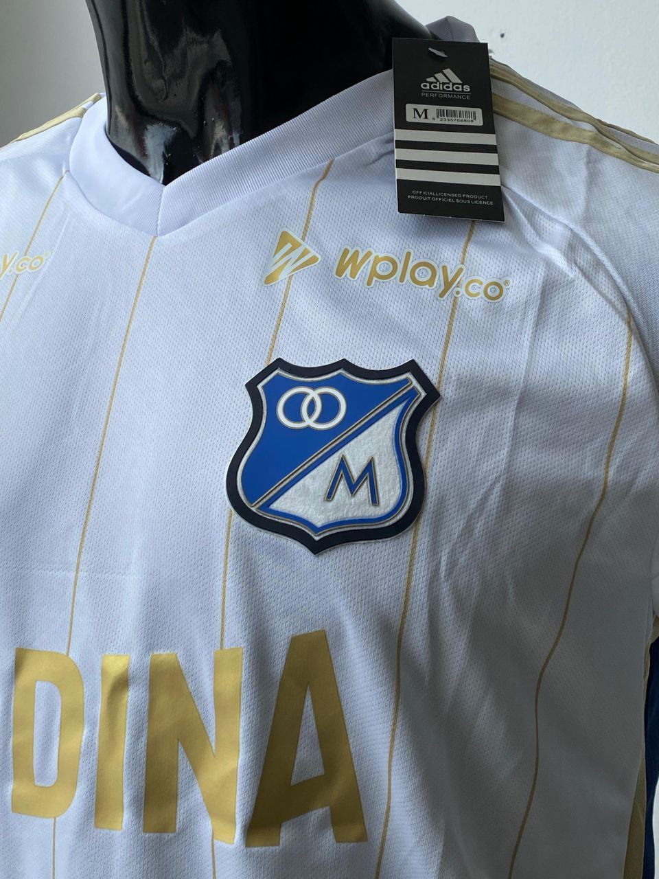 Camiseta de Millonarios